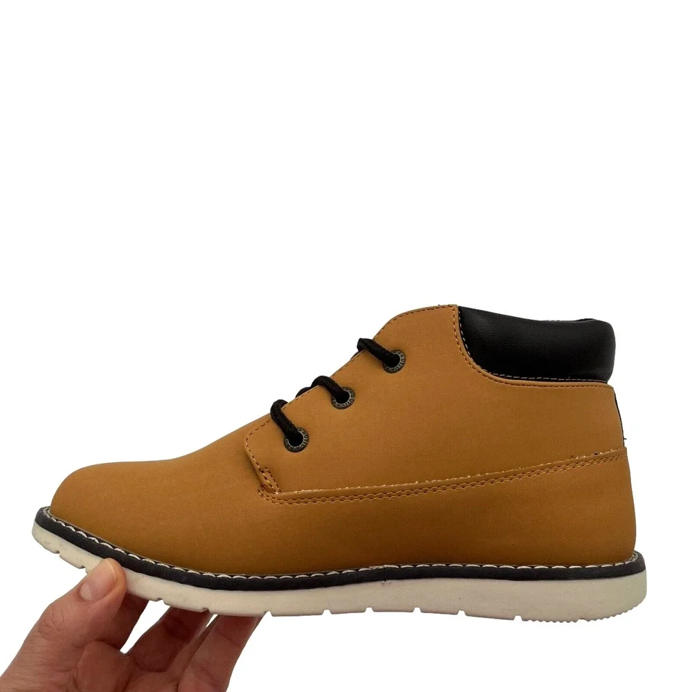 Nautica Youth Boys Chukka Casual Ankle‎ Boots Size 4 Brown Tan Vegan Leather